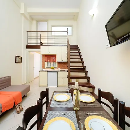 Thassos Neorion Apartman *